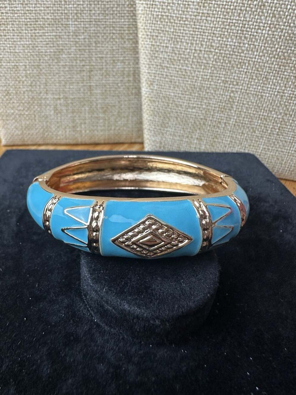 Sequin Nordstrom Multicolor Gold Tone Statement Enamel Bangle Bracelet # 47